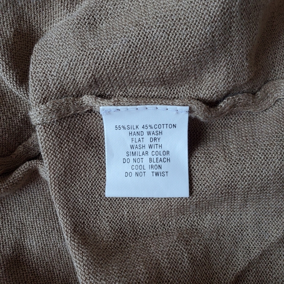 💓SOLD💓Trina Turk Silk Hood Pocket Kangaroo - Picture 7 of 11